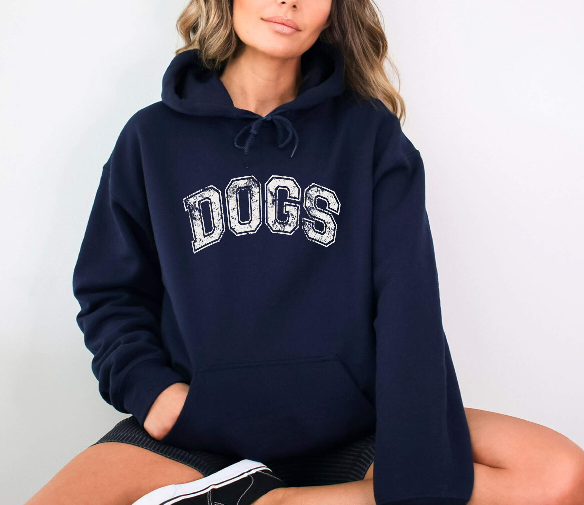 DOGSv_Navyhoodie.png